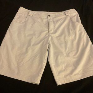 STRAIGHT DOWN Mens strut Golf shorts 36" white Polyester spandex athletic